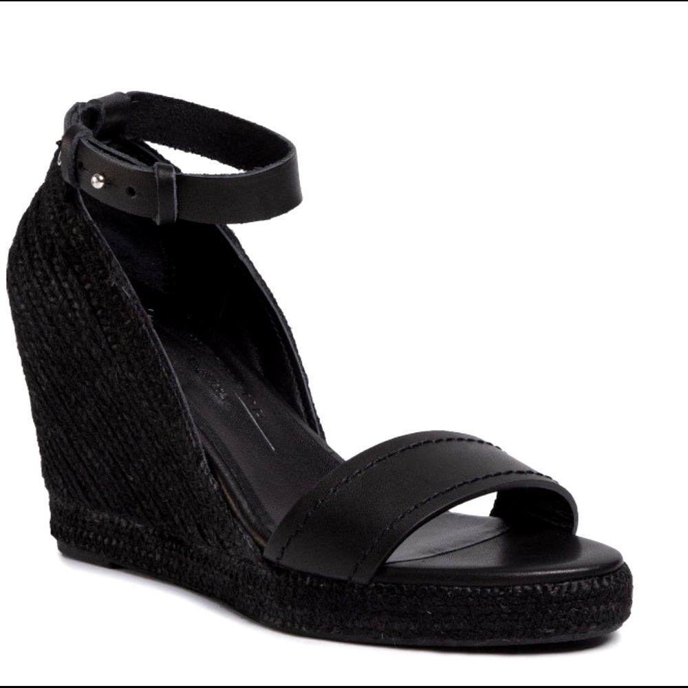 MaxMara sandals